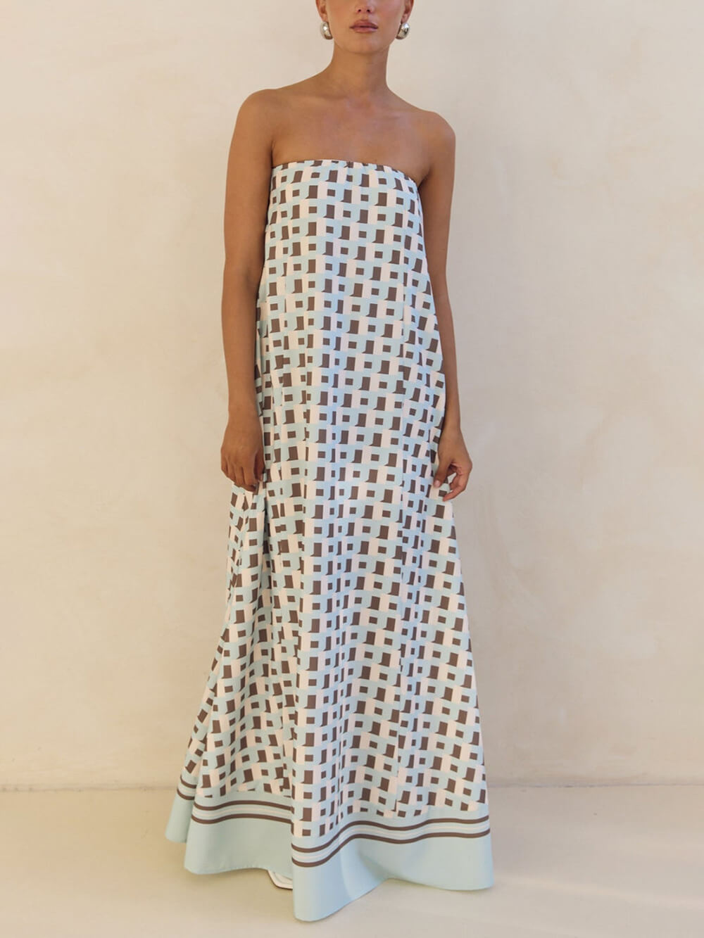 Exclusive Geometric Print Off-Shoulder A-Line Maxi Dress Blue