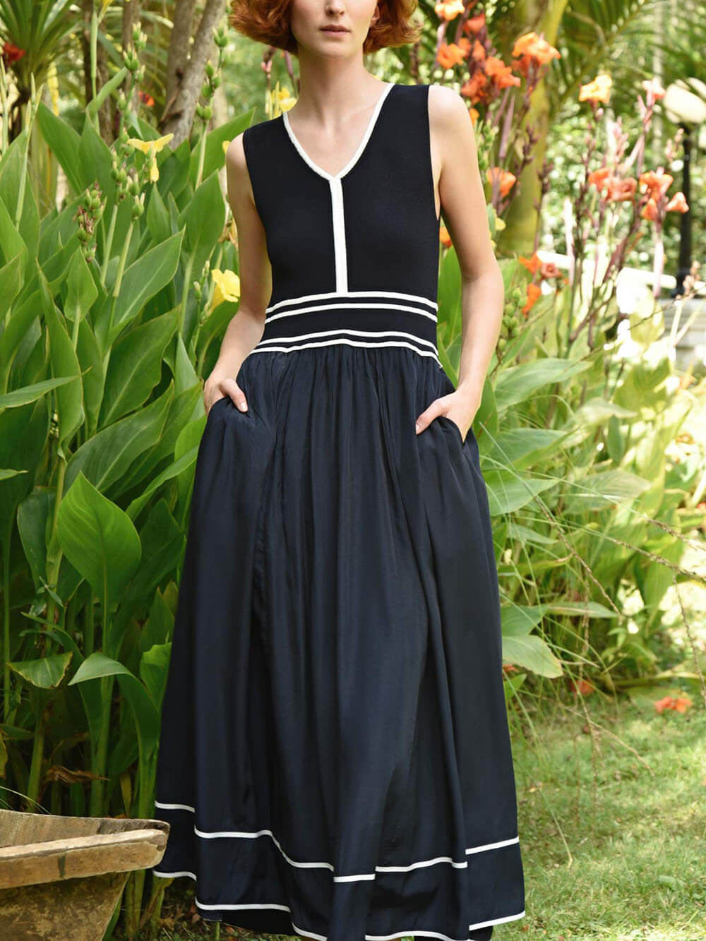 Casual Colorblock Ruched Pocket Maxi Dress Black