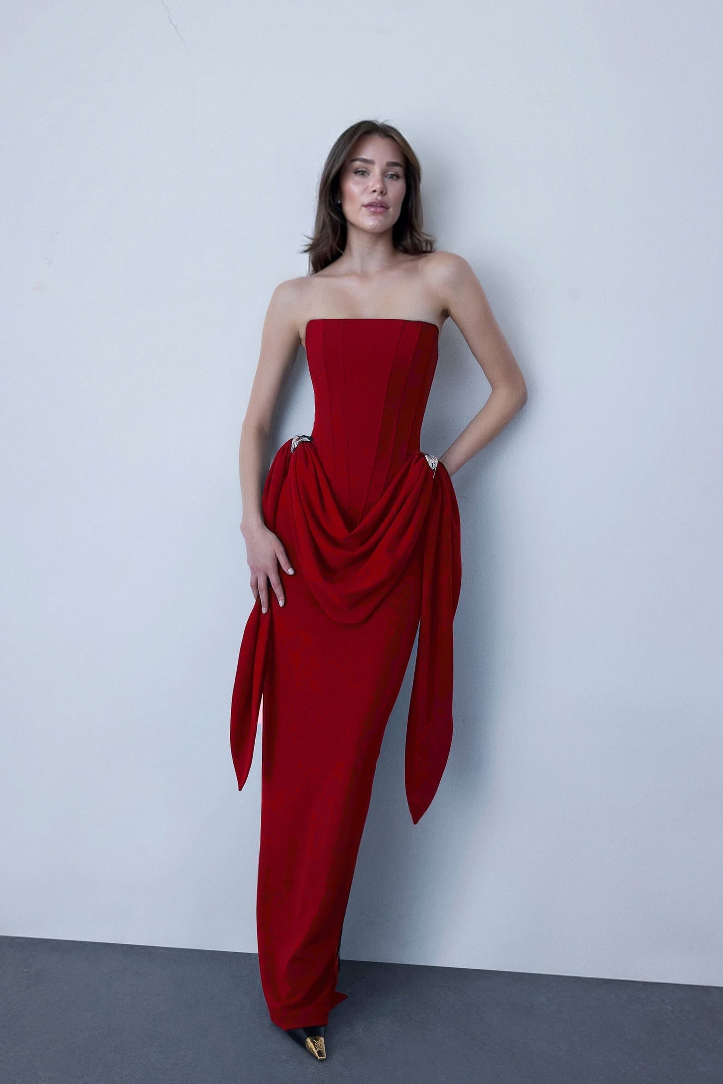 Elegant Red Strapless Ruched Metal Buckle Detail Maxi Dress Red