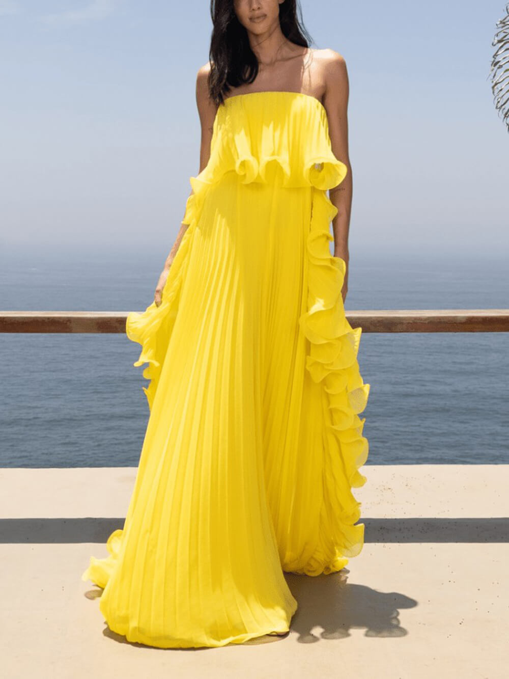 Elegant Chiffon Pleated Wavy Ruffles Trim Strapless Loose Maxi Dress Yellow