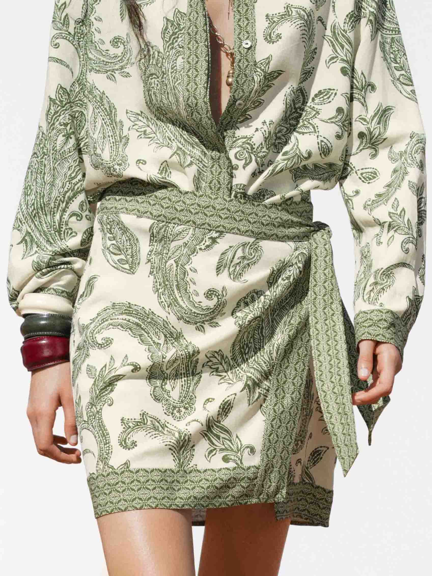 Retro Cashew Flower Print Wrap-around Short Skirt Green