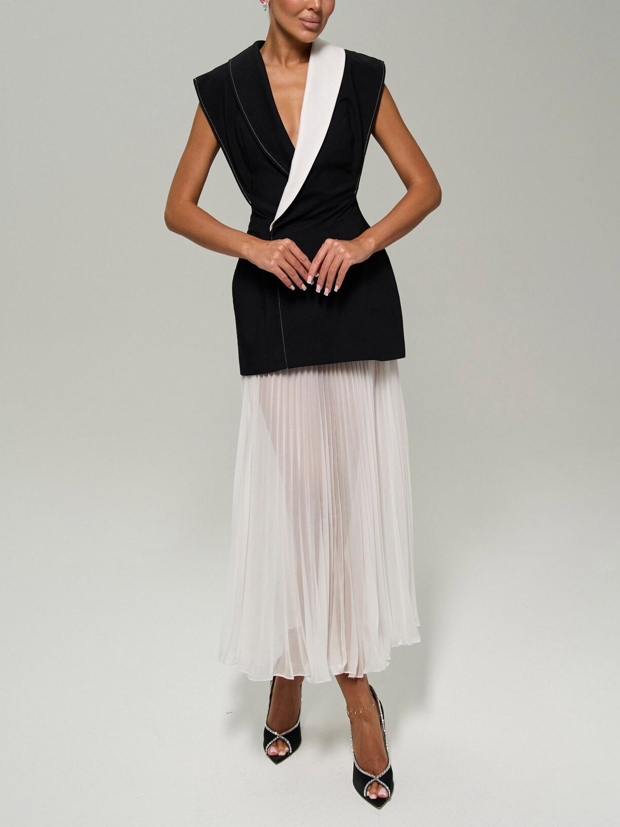 Exquisite High-Waist Pleated Chiffon Maxi Skirt