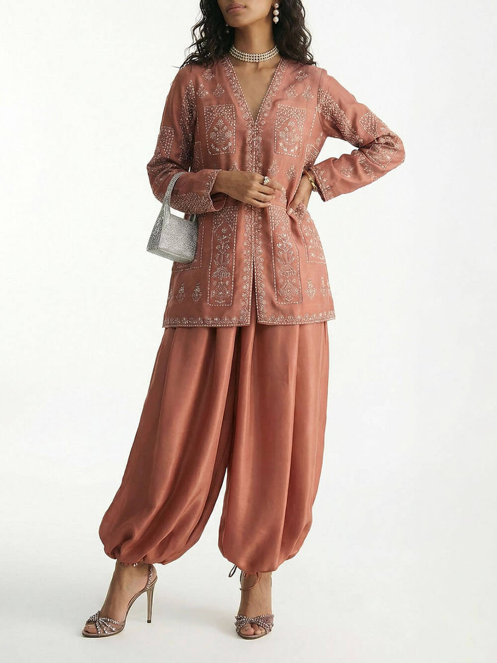 Exquisite Embroidered Floral Shirt And Elastic Waist Satin Tapered Lantern Pants Set Pink