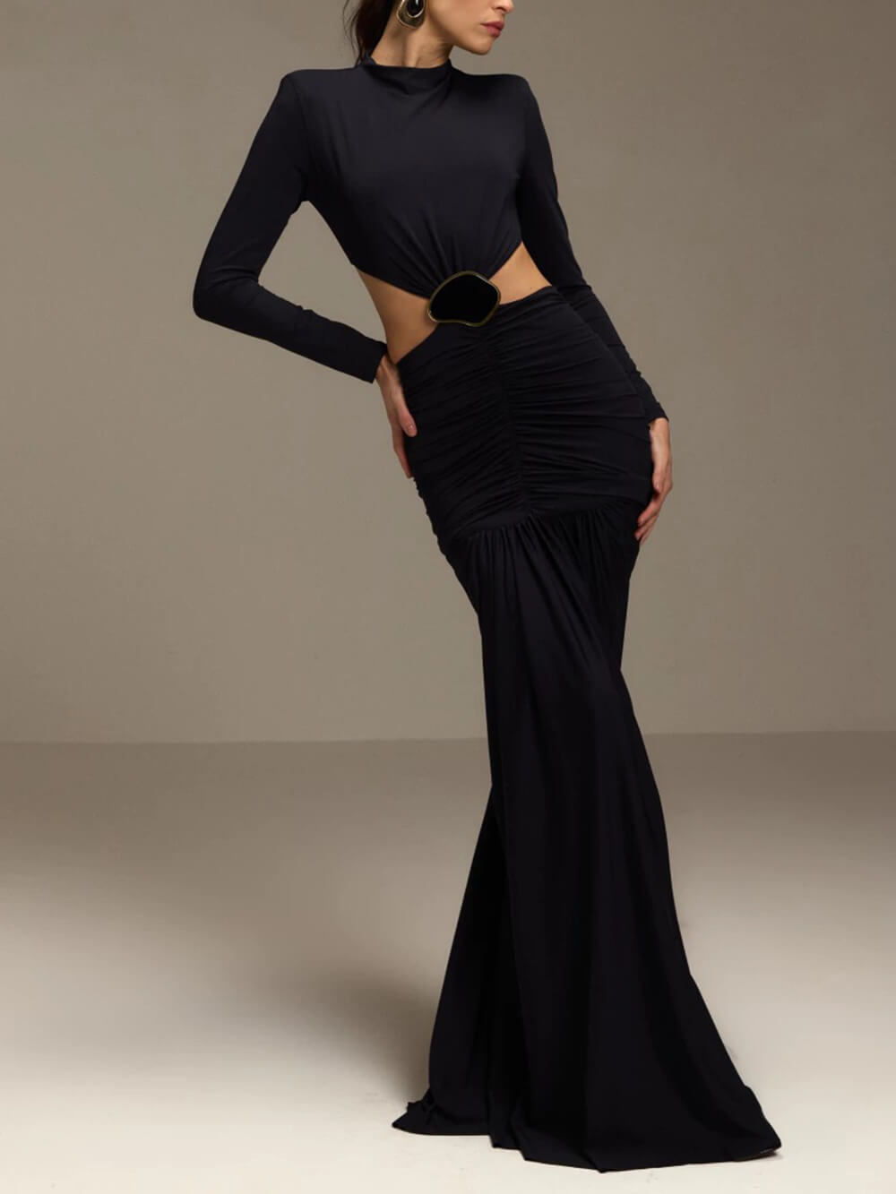 Fashion Pleated Long-Sleeve Cutout Maxi Dress Black