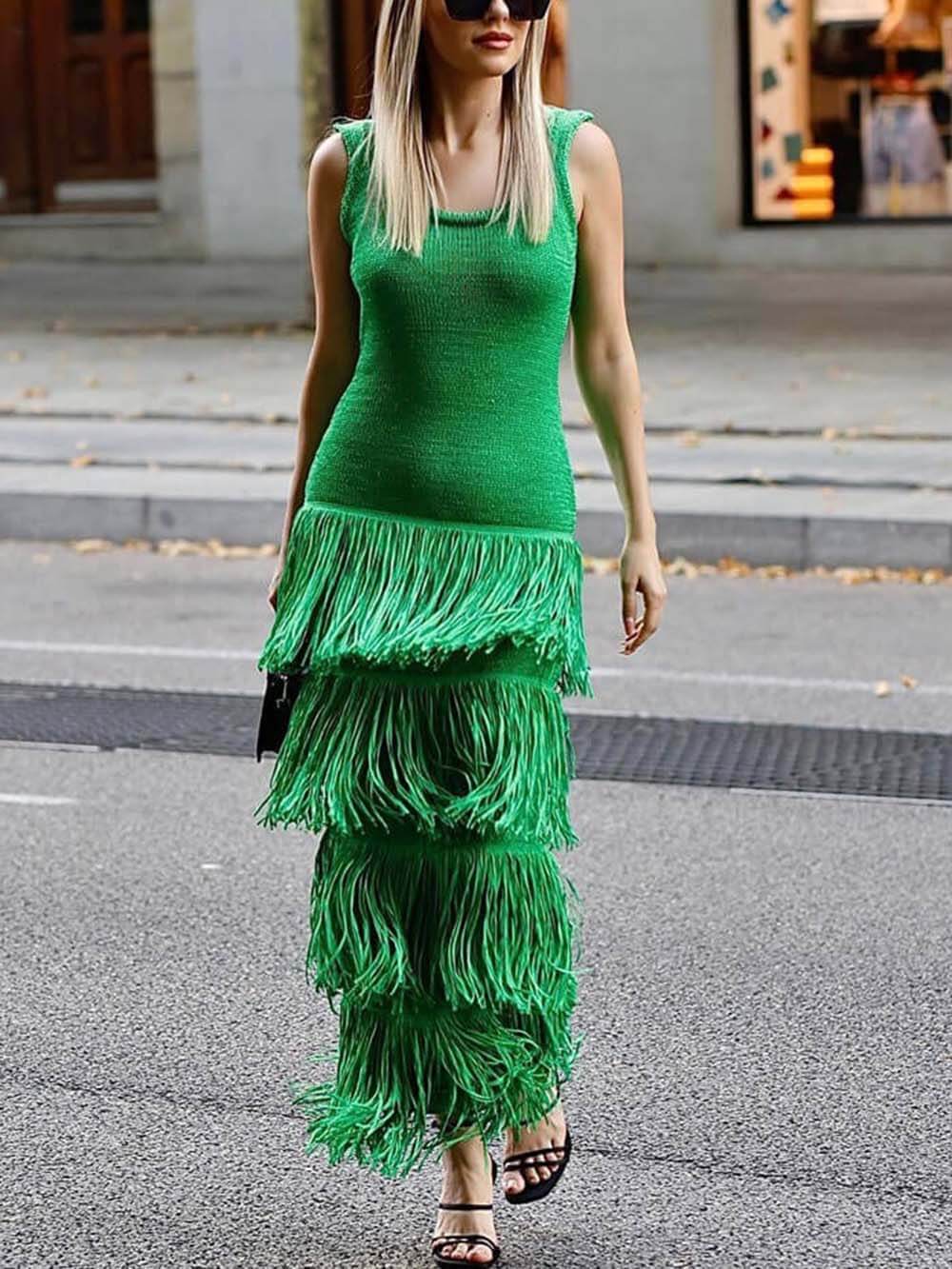 Elegant Solid Color Sleeveless Slim Fit Fringed Hem Knitted Maxi Dress Green