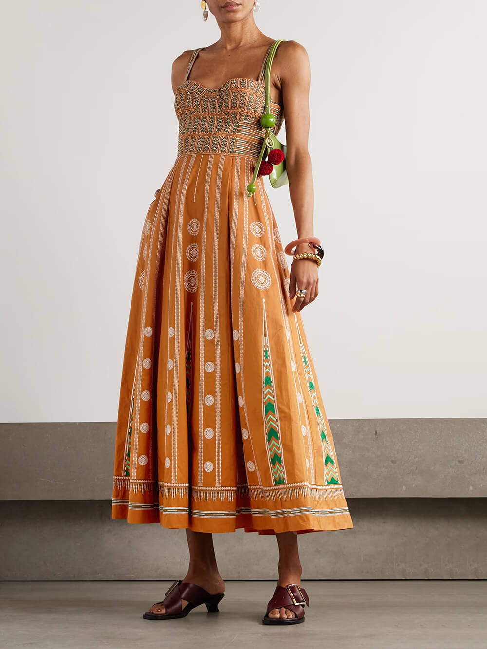 Elegant Off-Shoulder Retro-Print Pleated Midi Dress Orange