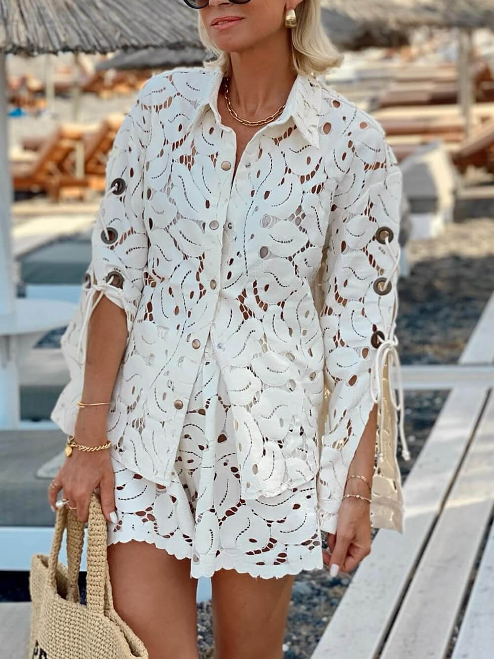 Vintage Exquisite Lace Crochet Slit Sleeve Top And Shorts Set Off-white