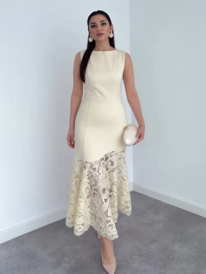Elegant Sleeveless Lace Hem Mermaid Maxi Dress Yellow
