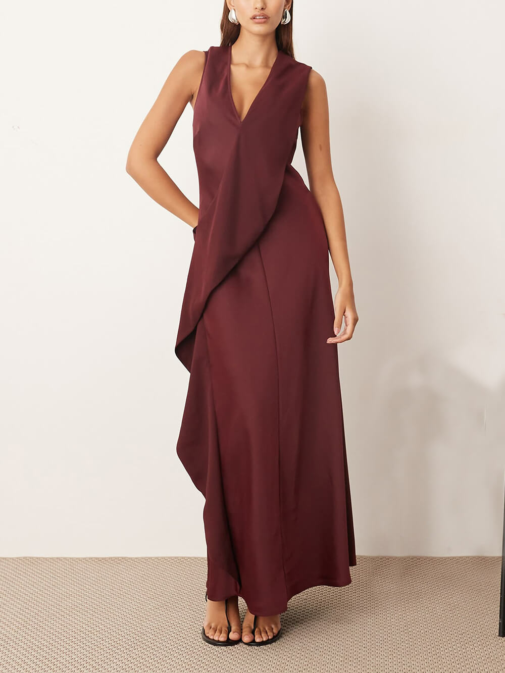 Elegant Contrast Panel Sleeveless Maxi Dress Deep Red