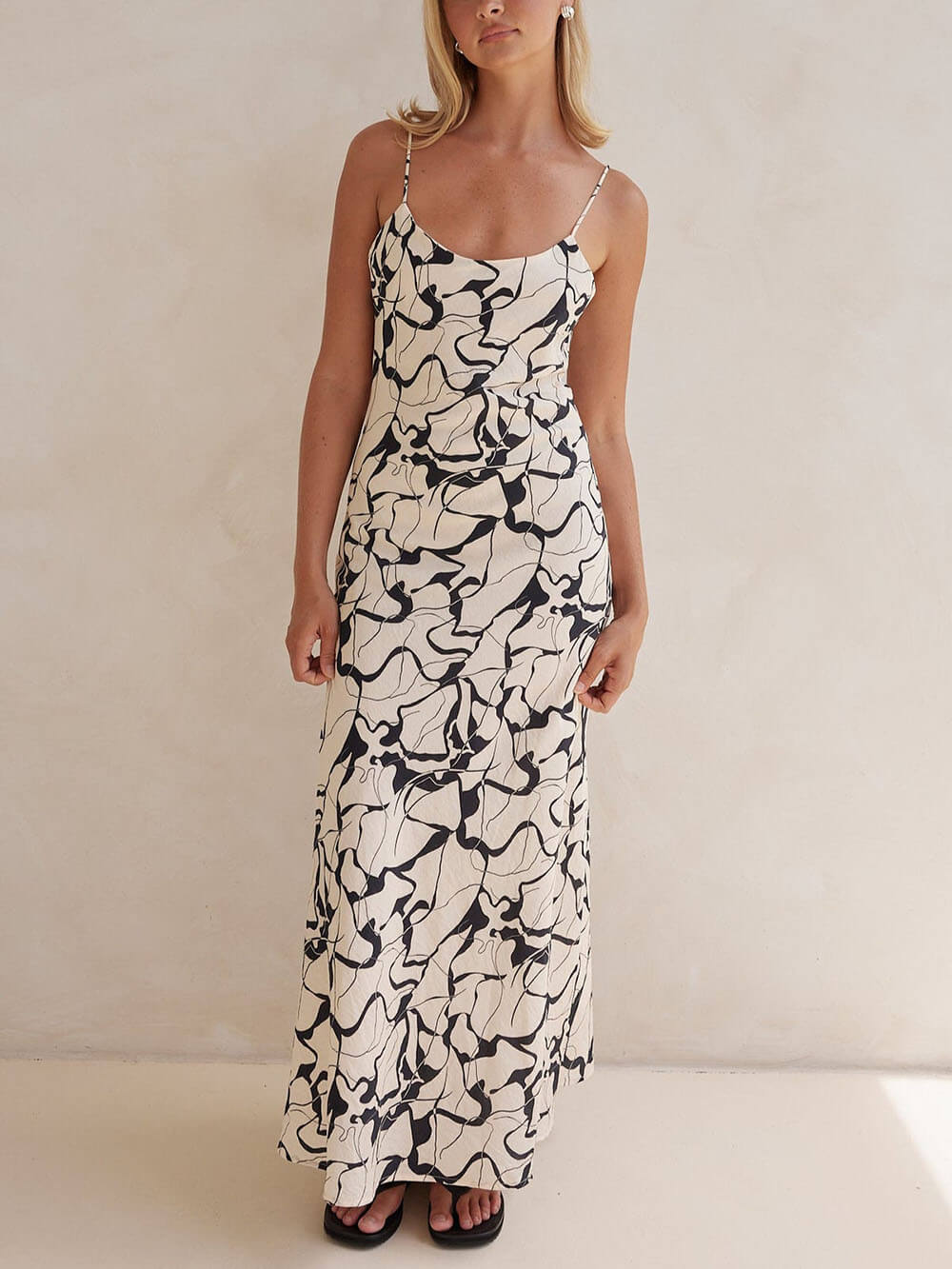 Elegant Black Abstract Printed with Adjustable Straps Maxi Dress Black