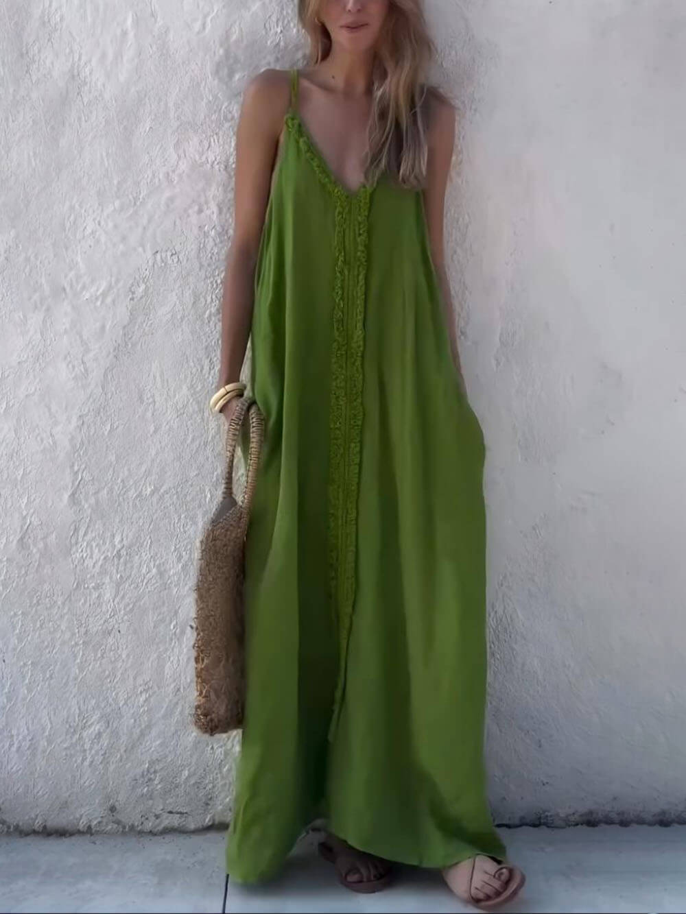 Modern Unique Lace Decoration V-Neck Suspender Maxi Dress Green