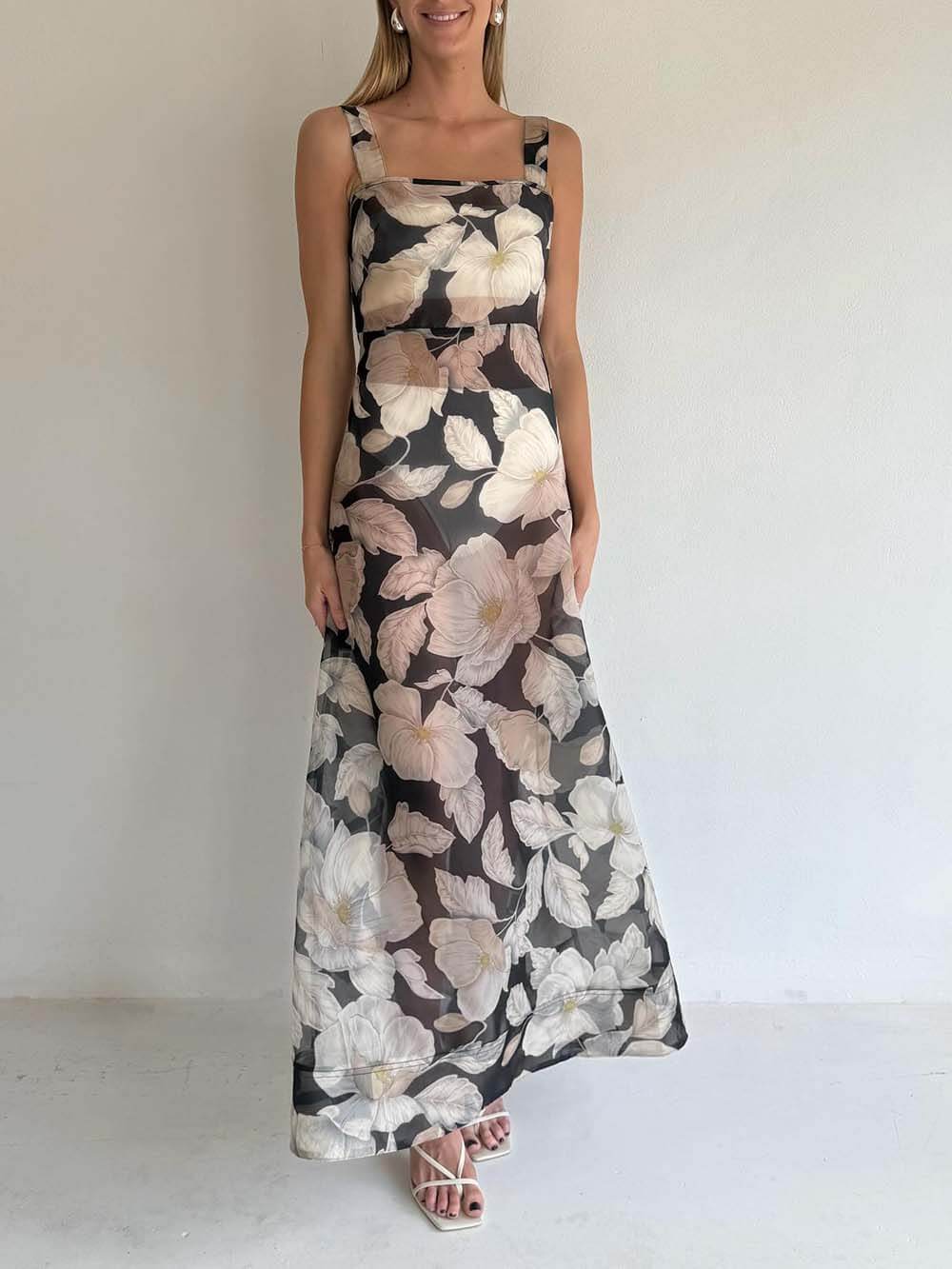 Exquisite Black Rose Print A-Line Maxi Dress Black