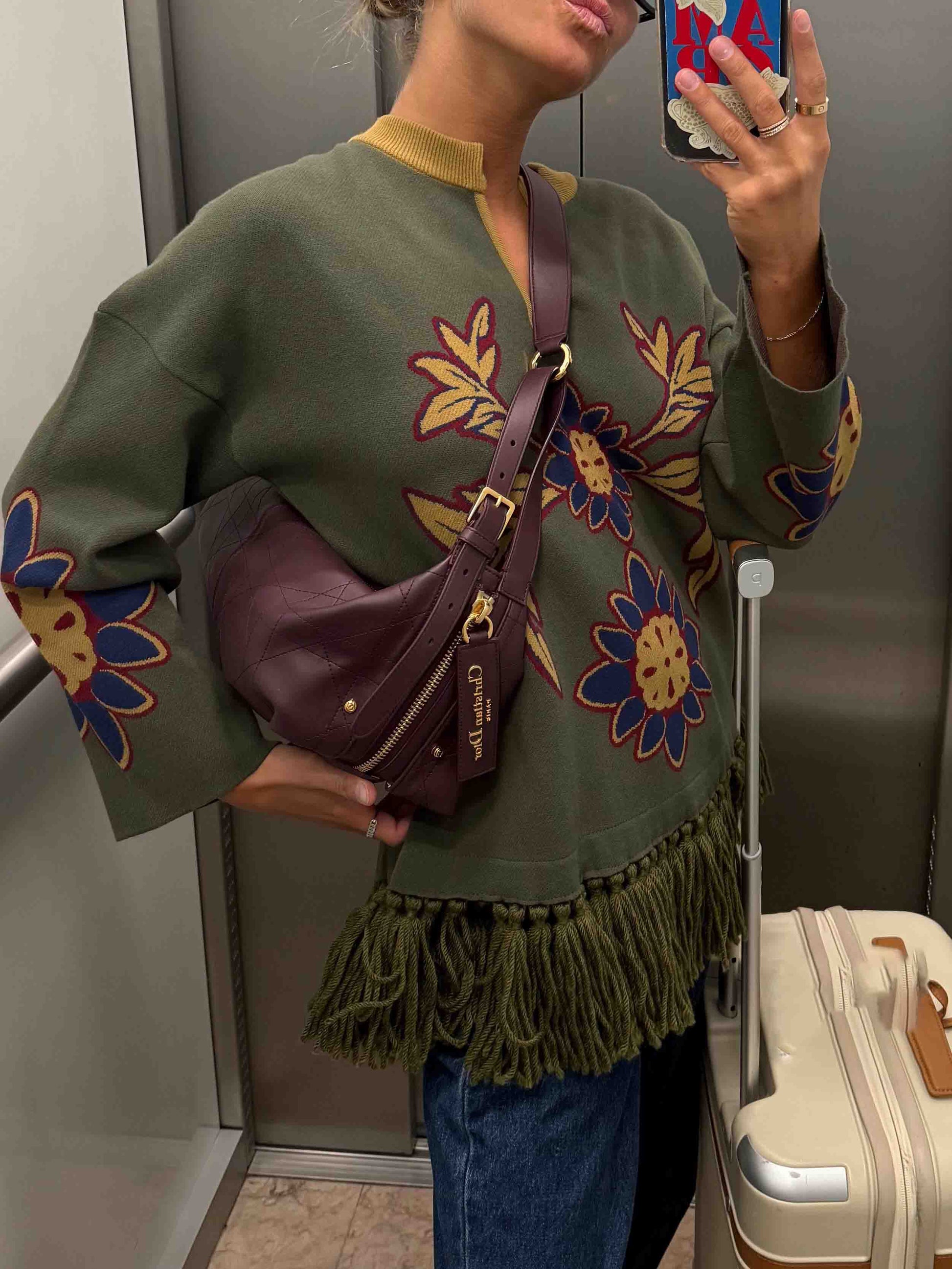 Casual Symmetrical Pattern Fringed Sweater Green