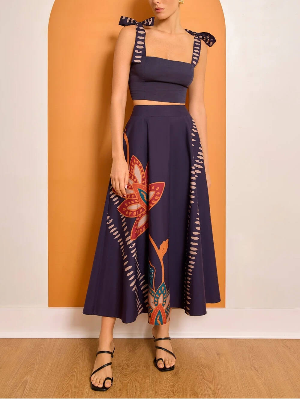 Exquisite Square-Neck Bow Tank Top And Printed A-Line High-Waist Midi Skirt Set Navy Blue Set