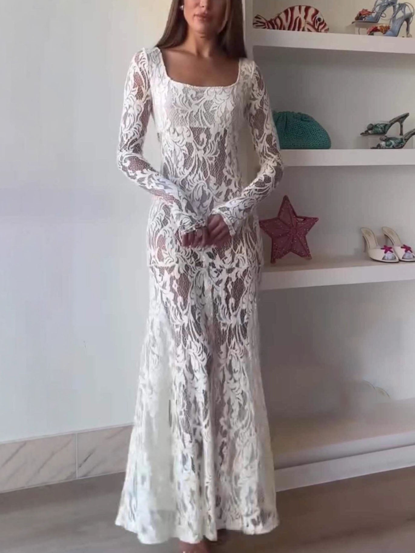 Exquisite Lace Square-neck Long-sleeved Maxi Dress White