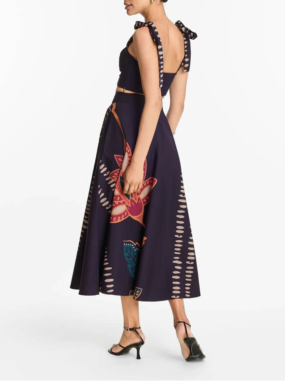 Exquisite Square-Neck Bow Tank Top And Printed A-Line High-Waist Midi Skirt Set