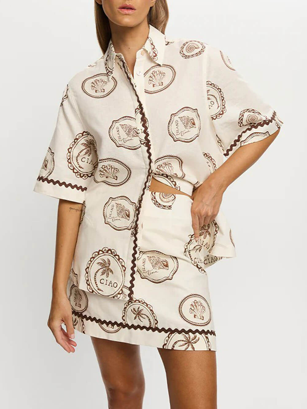 Elegant Lace-Up Linen Shell Print Short-Sleeved Shirt And Skirt Set Apricot