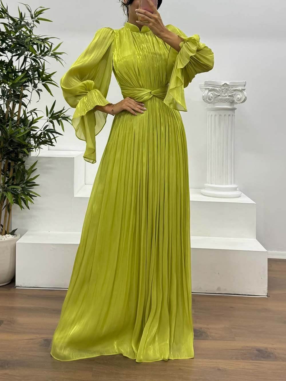 Fashionable Pleated Waist Long-Sleeved Chiffon Evening Maxi Dress Green