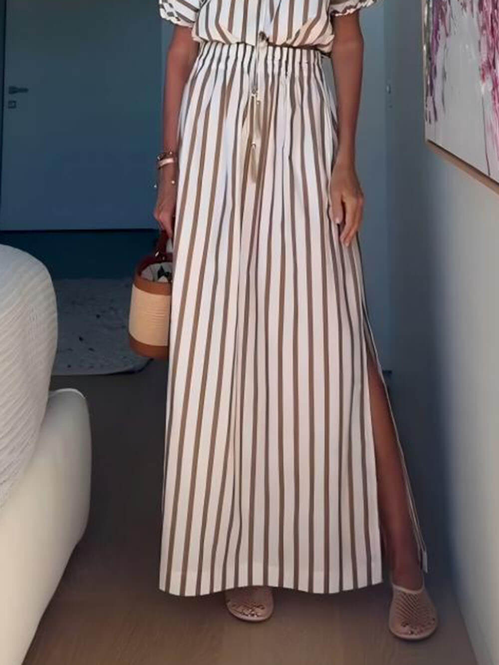 Exquisite Unique Striped Print Elastic Waist Slit Pocket Maxi Skirt White