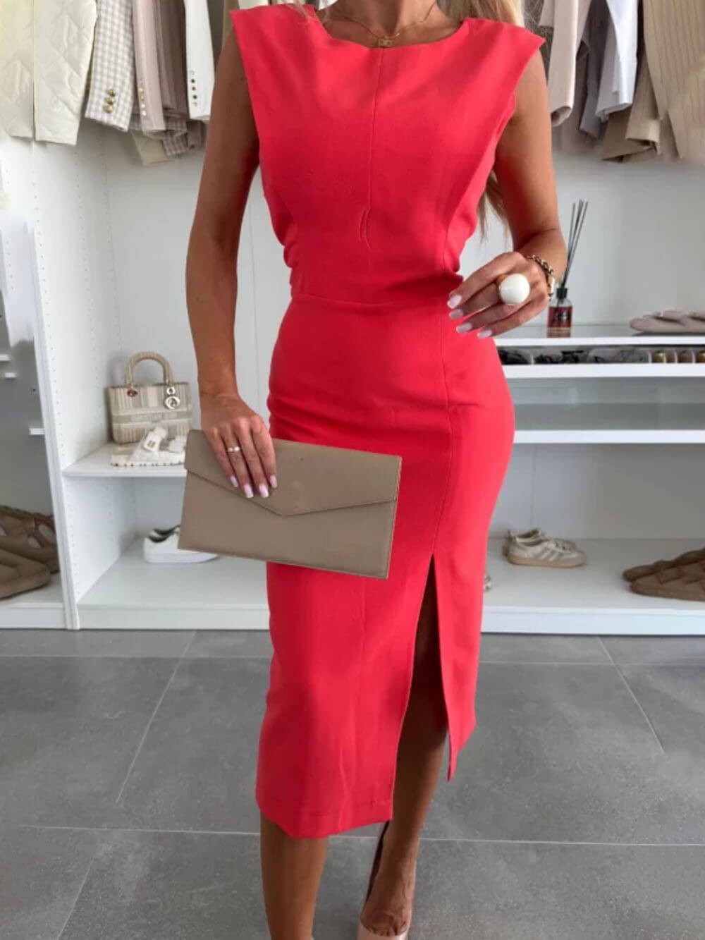 Elegant Charming Lady Round Neck Sleeveless Waisted Slit Stretch Midi Dress Red