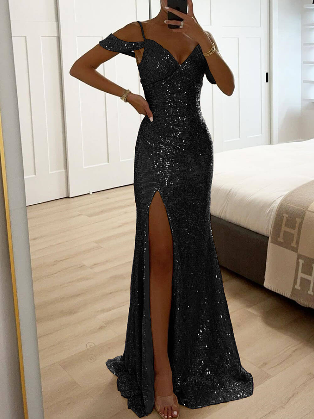 Elegant V-Neck Sequin Side-Slit Sleeveless Gown Maxi Dress Black