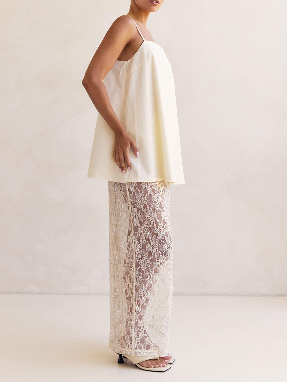 Elegant Off-Shoulder Adjustable Strap Straight-Hem A-Line Top