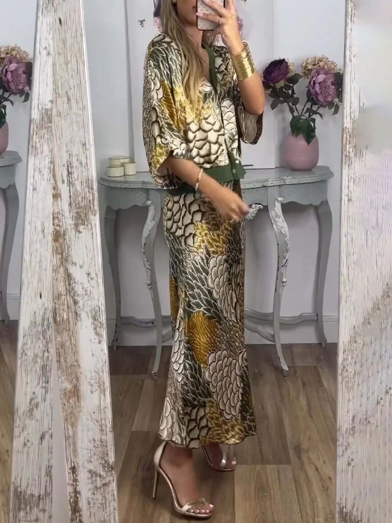 Elegant Vintage Satin Floral Print Loose Shirt