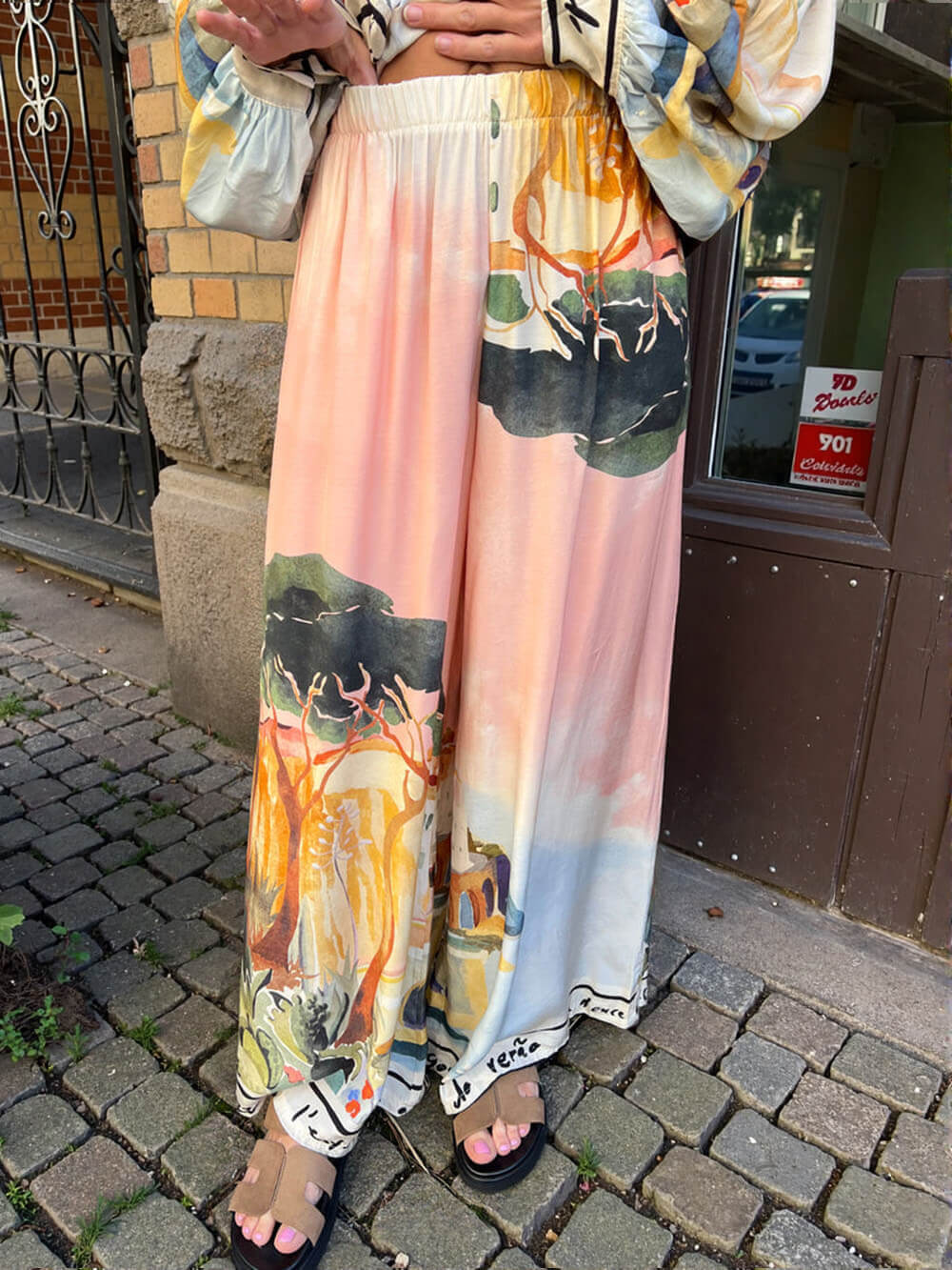 Unique Satin Landscape Print Loose Elastic Waist Pocket Wide Leg Pants Pink