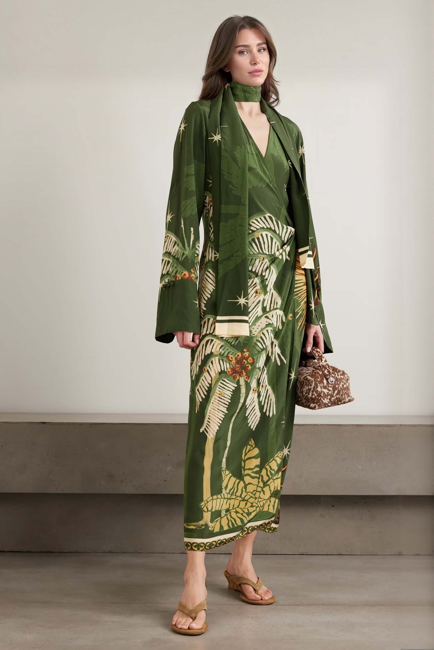 Unique Palm Tree Print Tie-Detail Maxi Dress Green