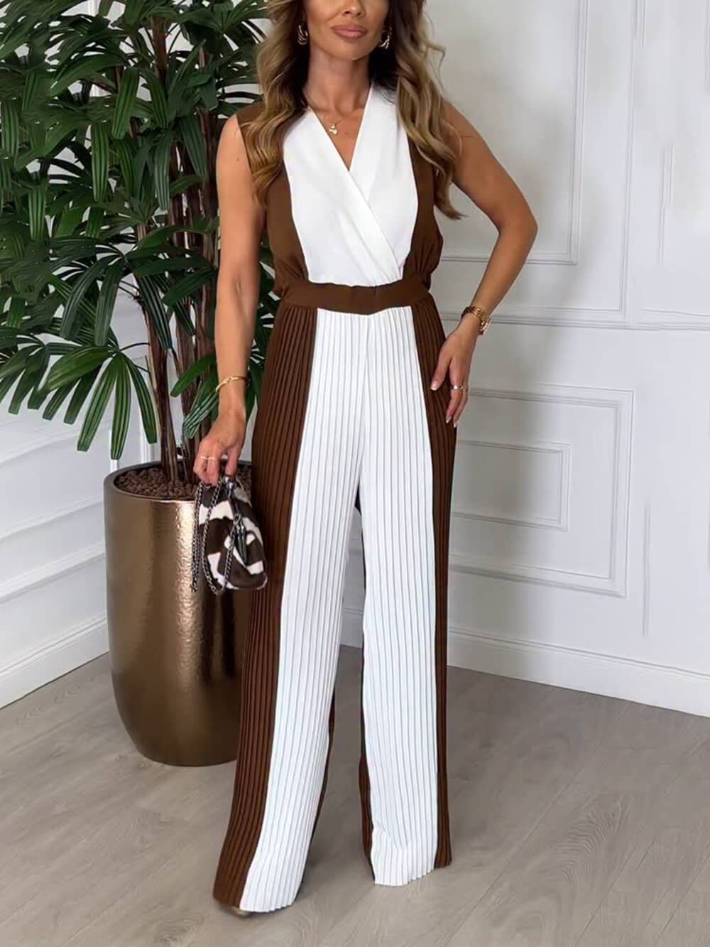 Unique Contrast Color Stitching Pleated Elastic Waist Jumpsuit Brown