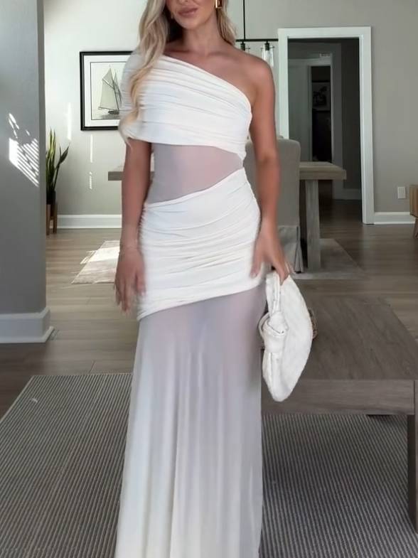Off-shoulder Tulle Maxi dress White