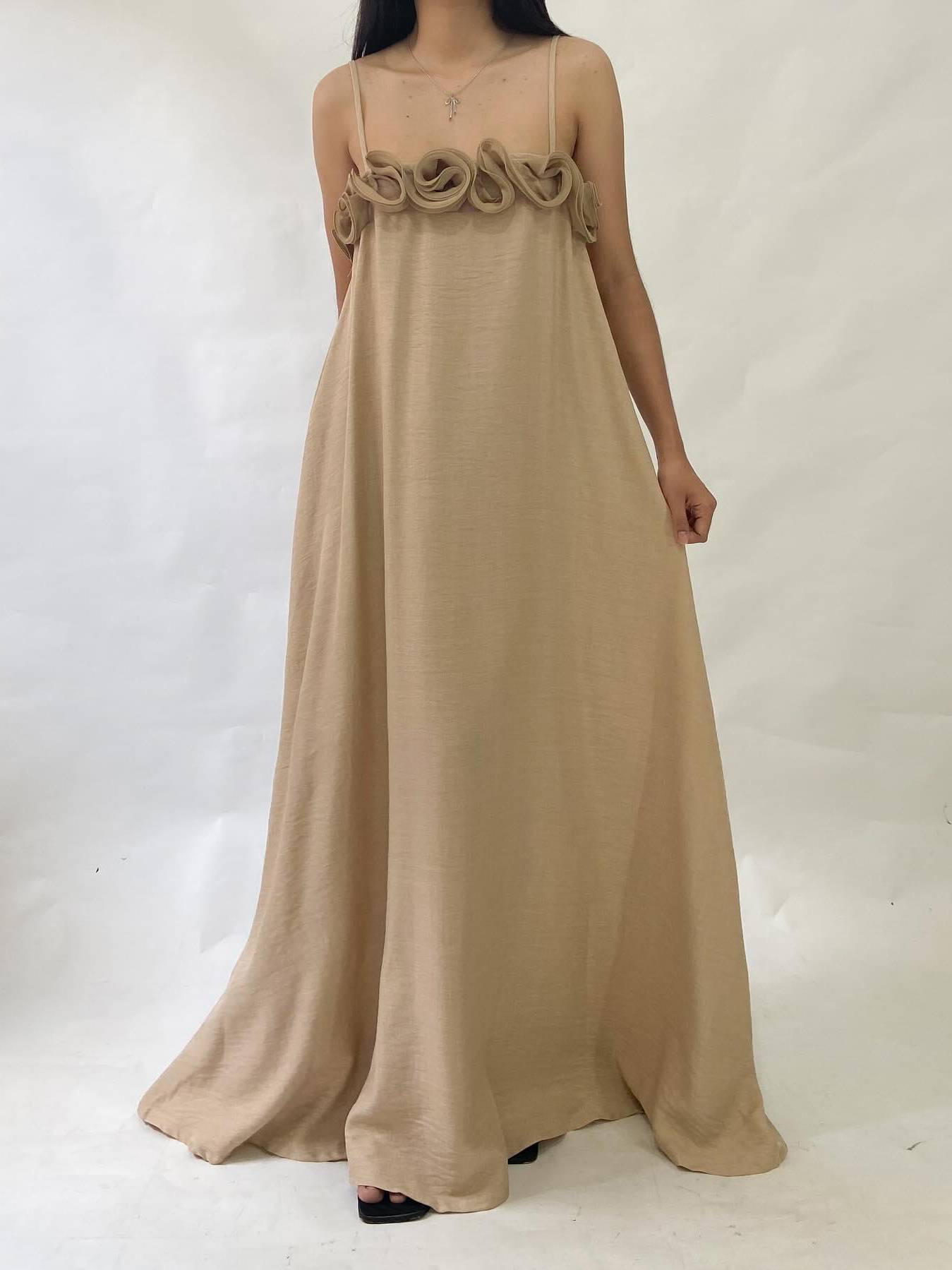 Three-dimensional Flower Maxi Sling Dress Khaki