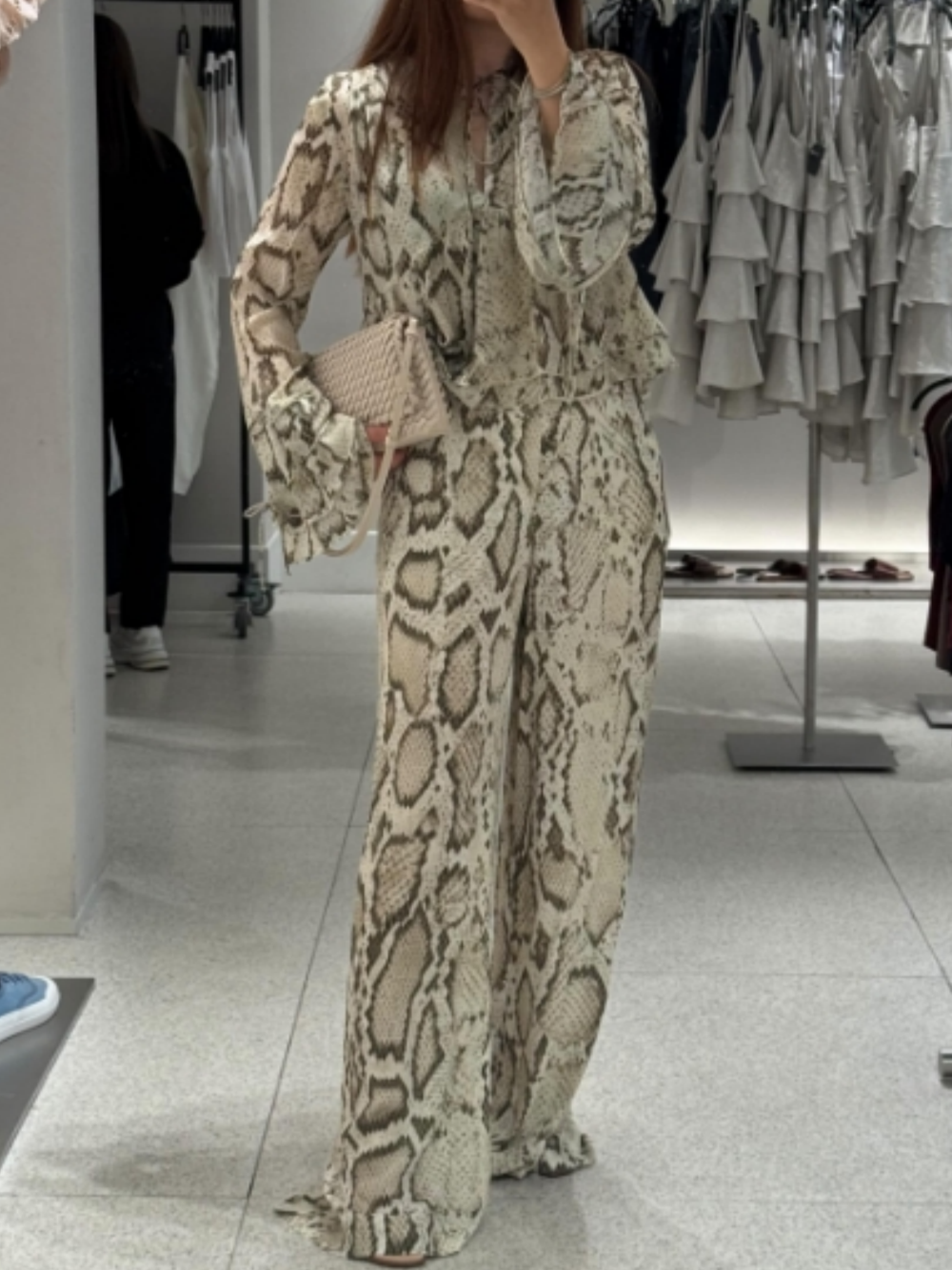Fashionable snake print set