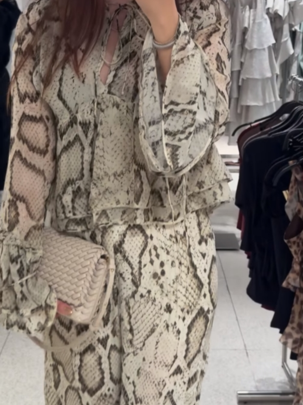 Fashionable snake print set