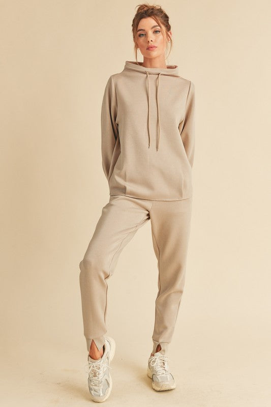 Lydia Pants – Everyday Chic, Flattering Fit