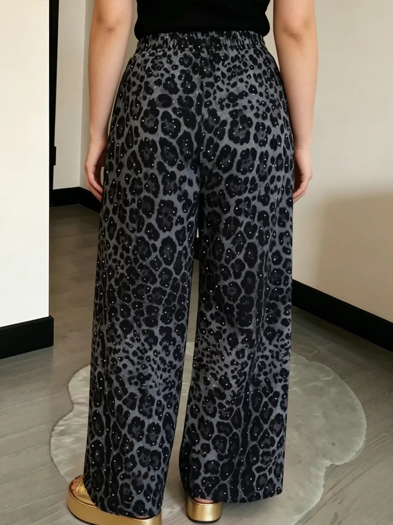 Drawstring Wide-Leg Pants