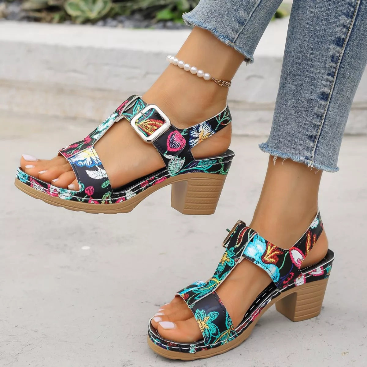 Floral Print Buckle Ankle Strap Block Heel Sandals