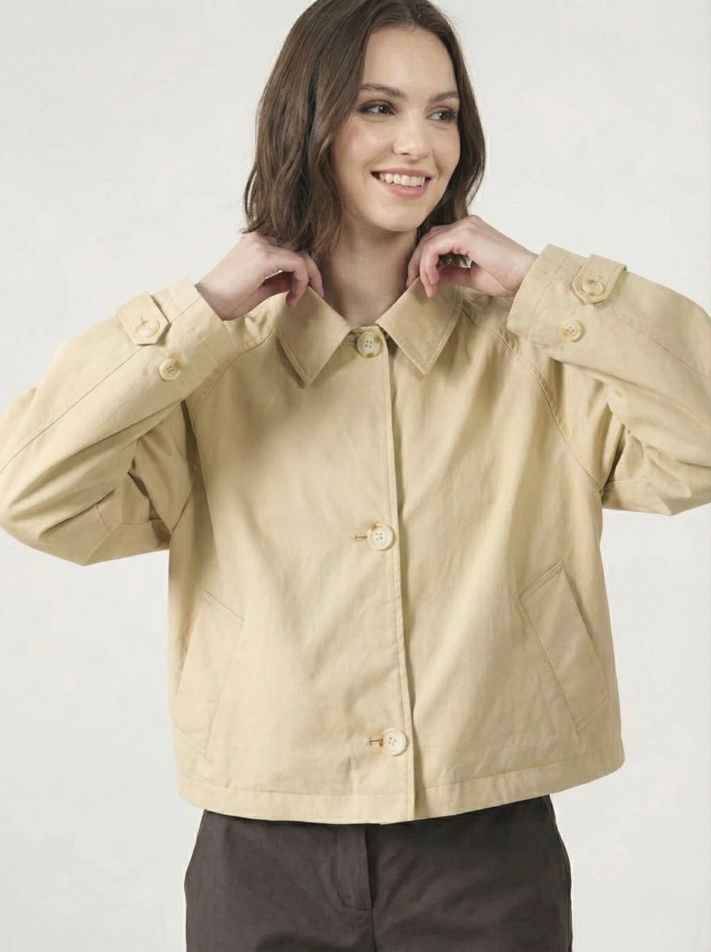 Dorothy | Double-Breasted Cropped Jacket