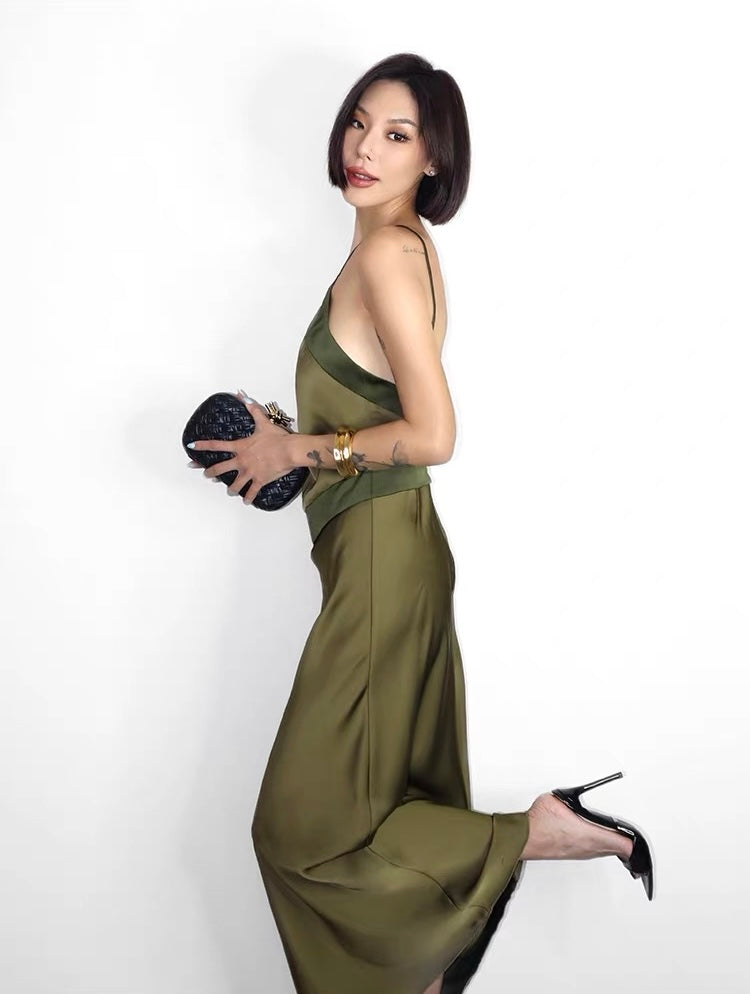 Olivienne Silk Gown