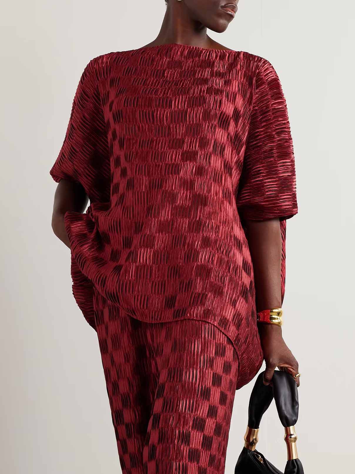 Elegant Textured Loose-Fit Short-Sleeve Blouse Dark Red