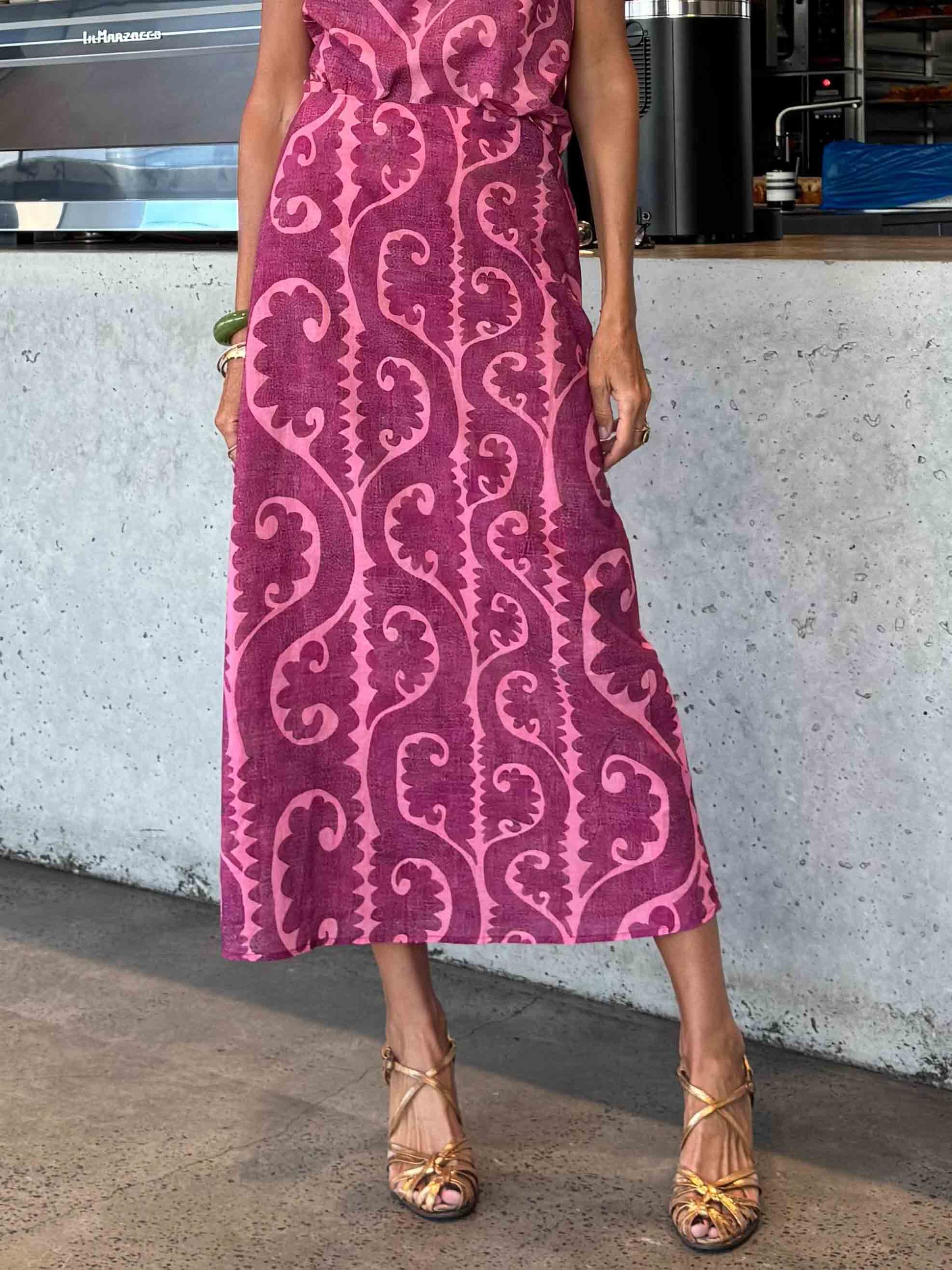 Elegant Printed Straight-Cut Midi Skirt Rose Red