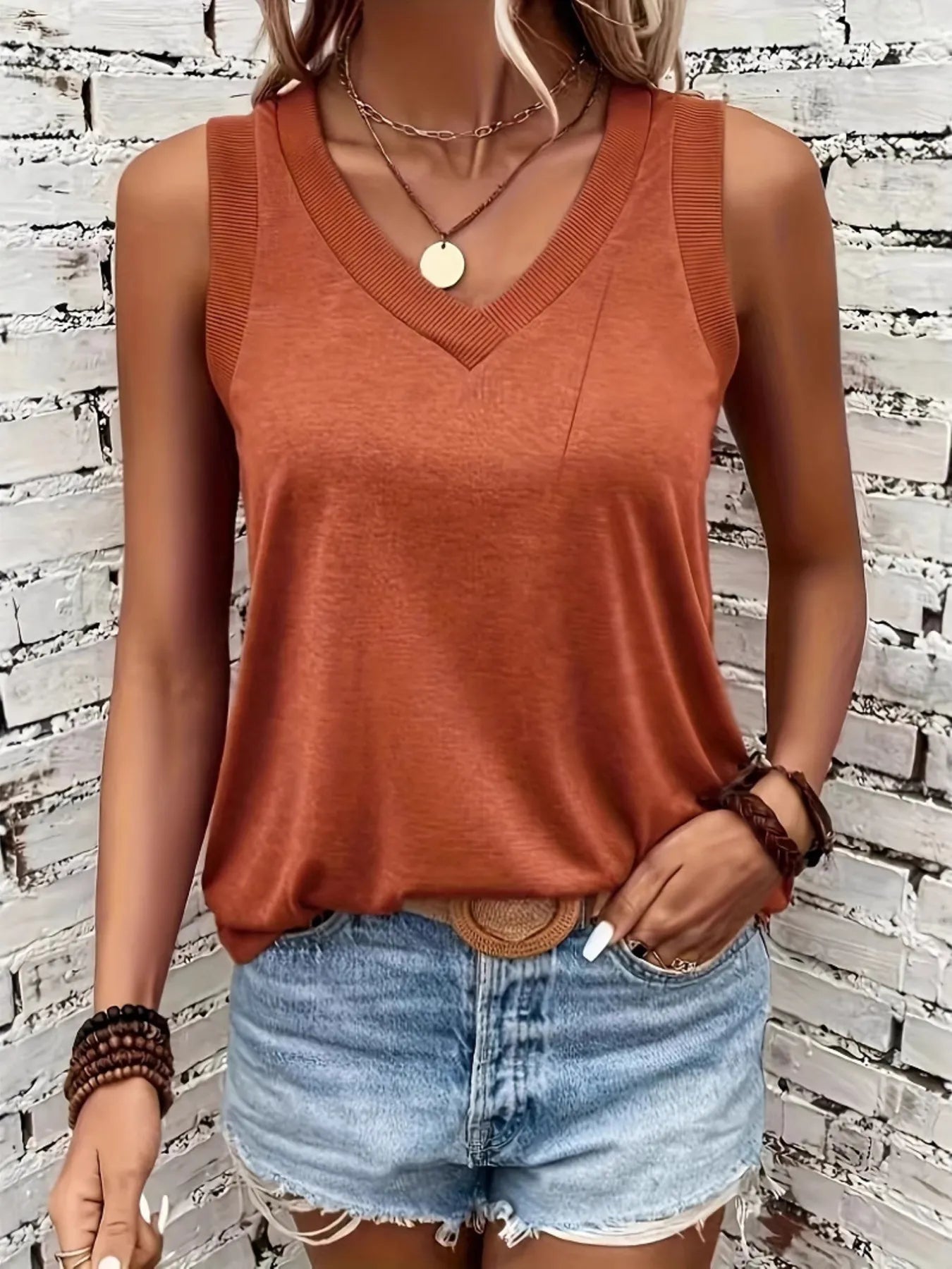 Breathable V-Neck Ribbed-Band Tank Top Orange