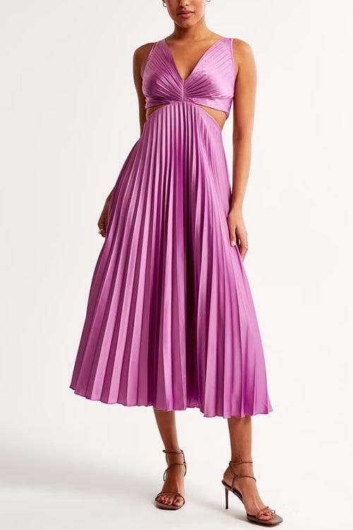 Robe longue plissée sans manches à col en V et taille découpée