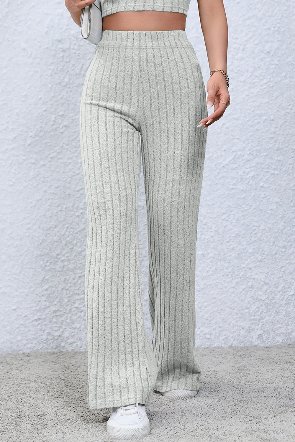 Basic Bae – Gerippte Schlaghose mit hoher Taille in voller Größe
