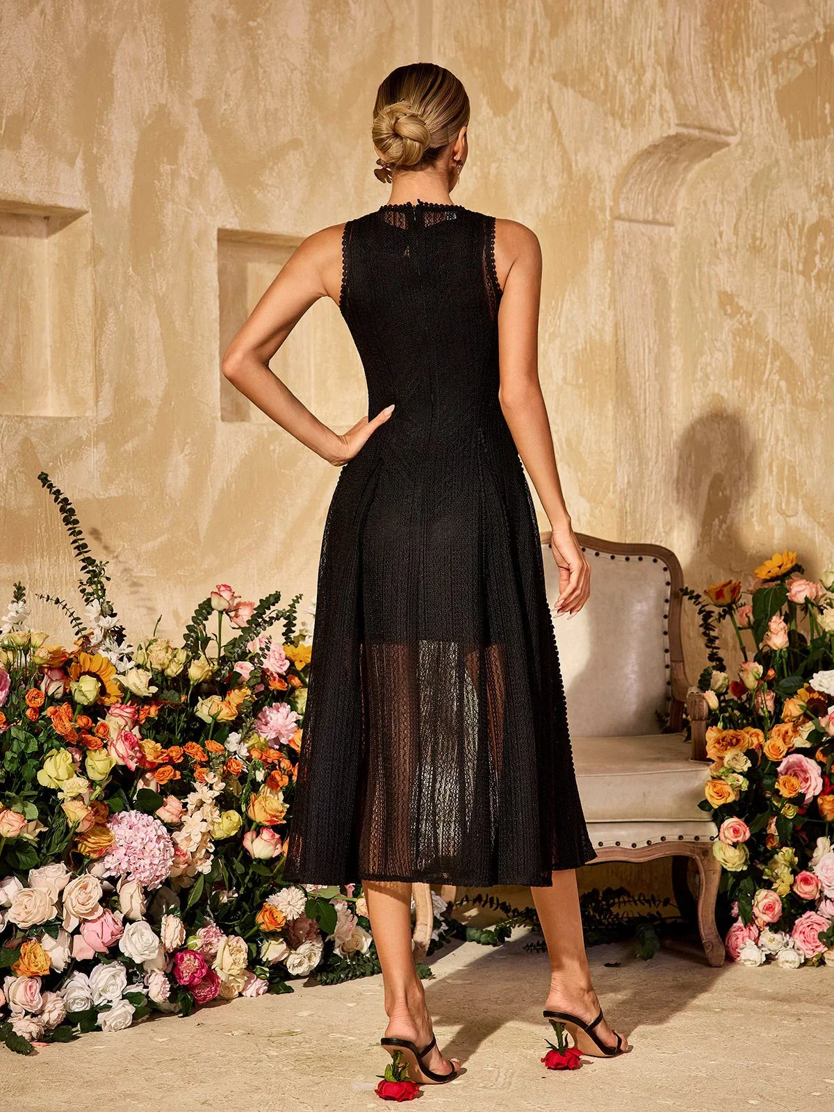Éclat Noir Midi Dress