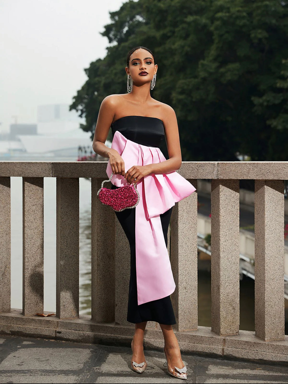 Pink bow midi dress