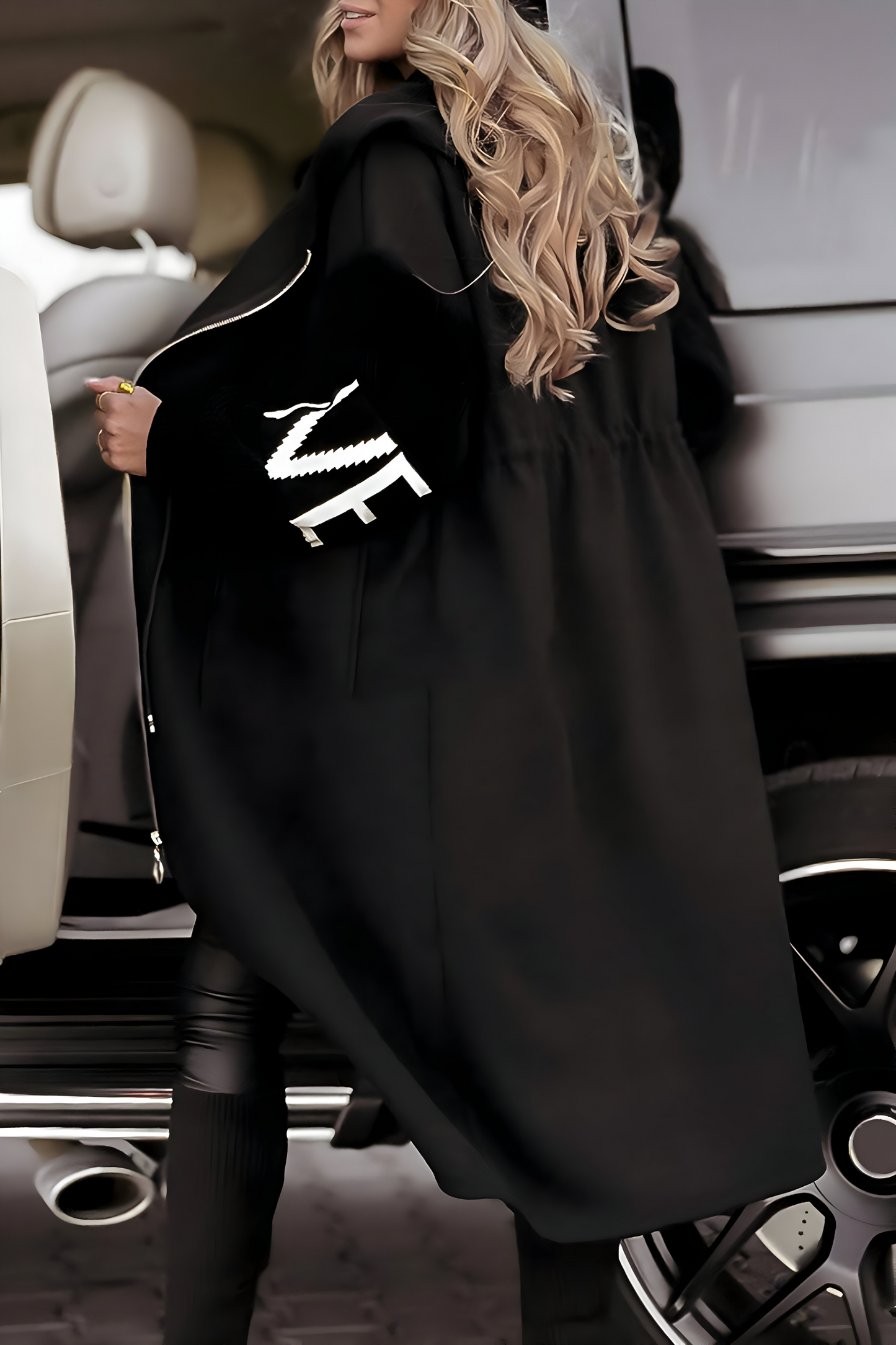 Drape – Hooded Chill Coat