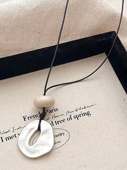 Minimalist Necklace Silver F
