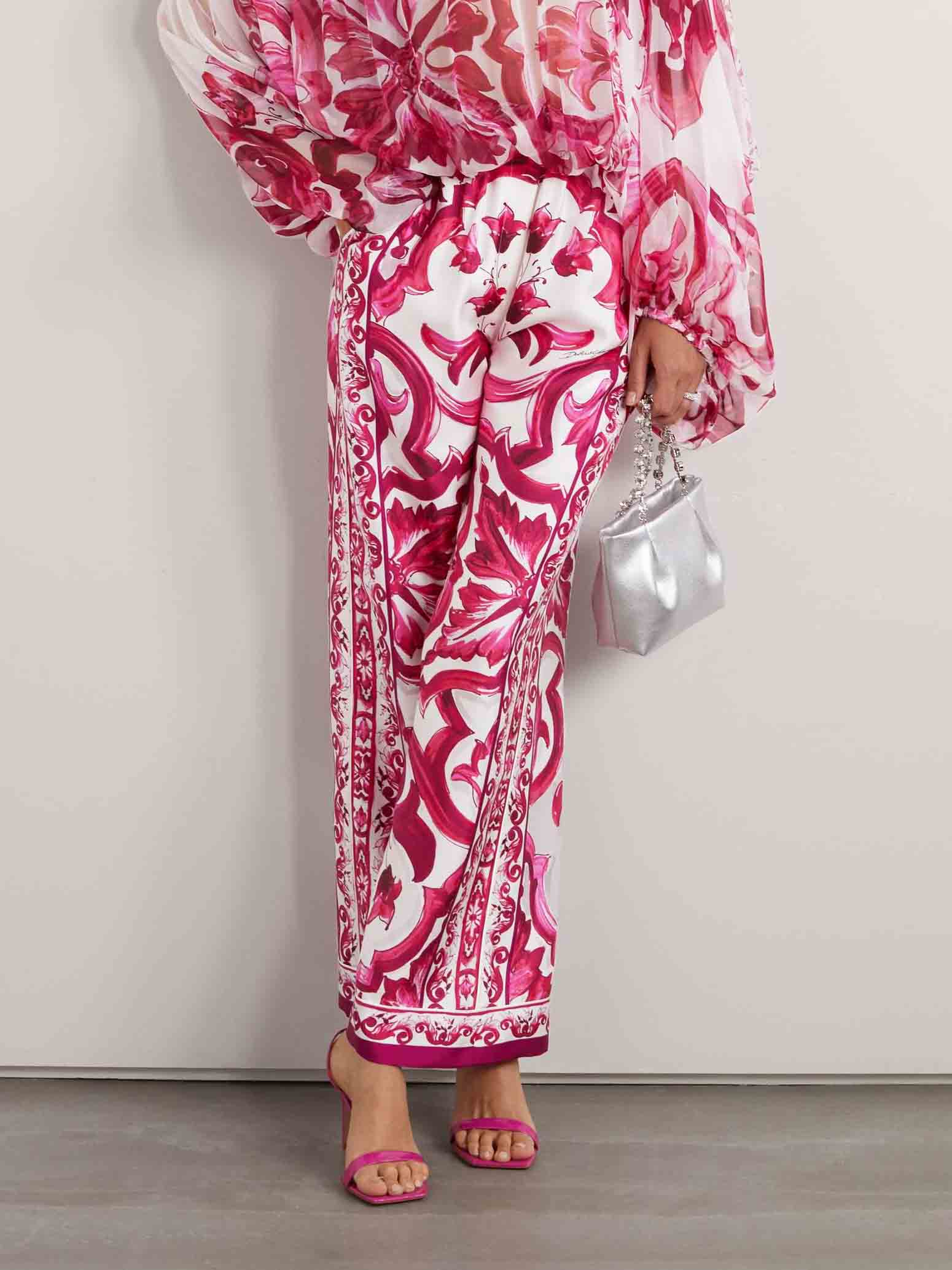 Elegant Baroque Floral Print Off-Shoulder Chiffon Two-Piece Set Pink Pants