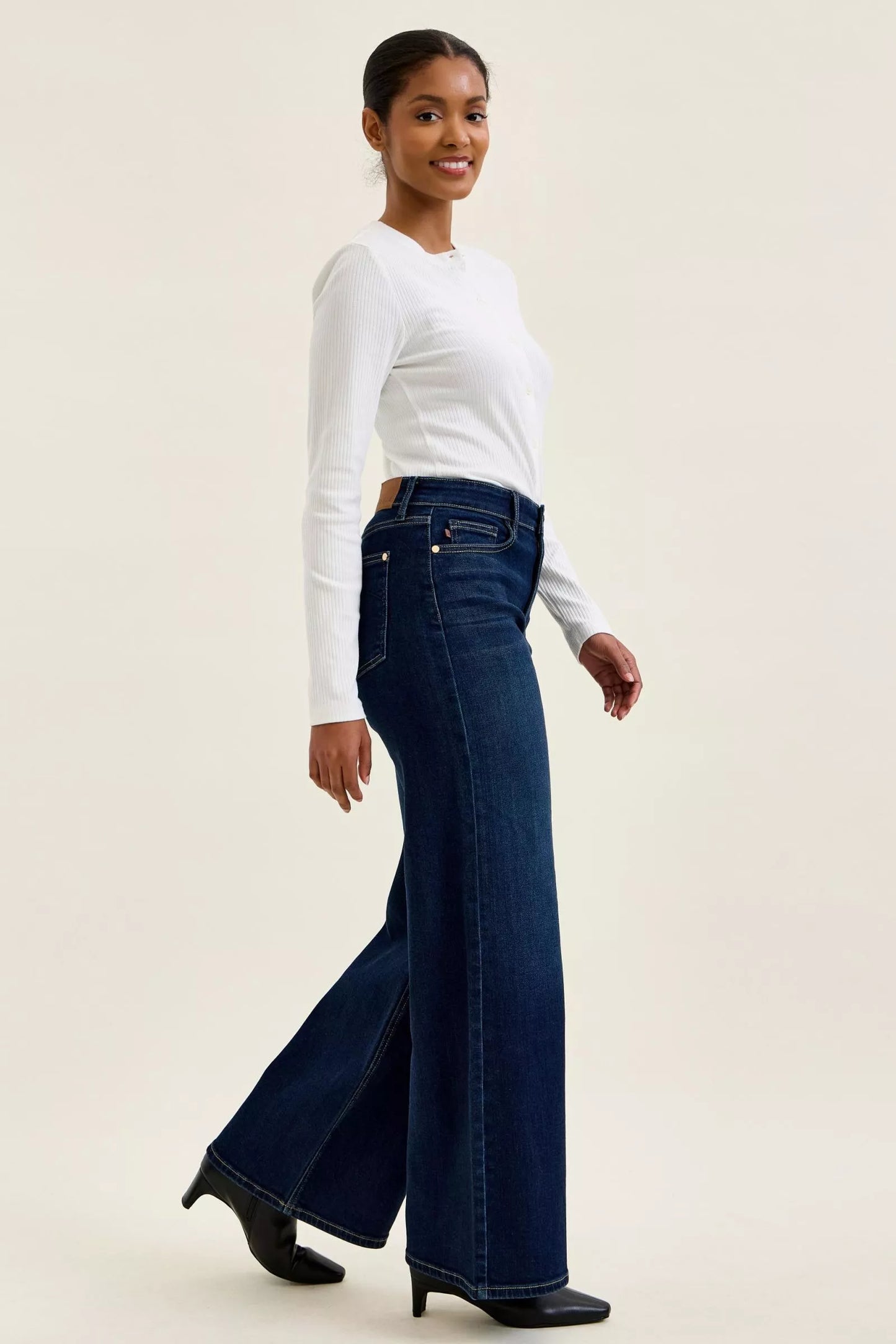 Dark Blue High-Waisted Wide-Leg Jeans